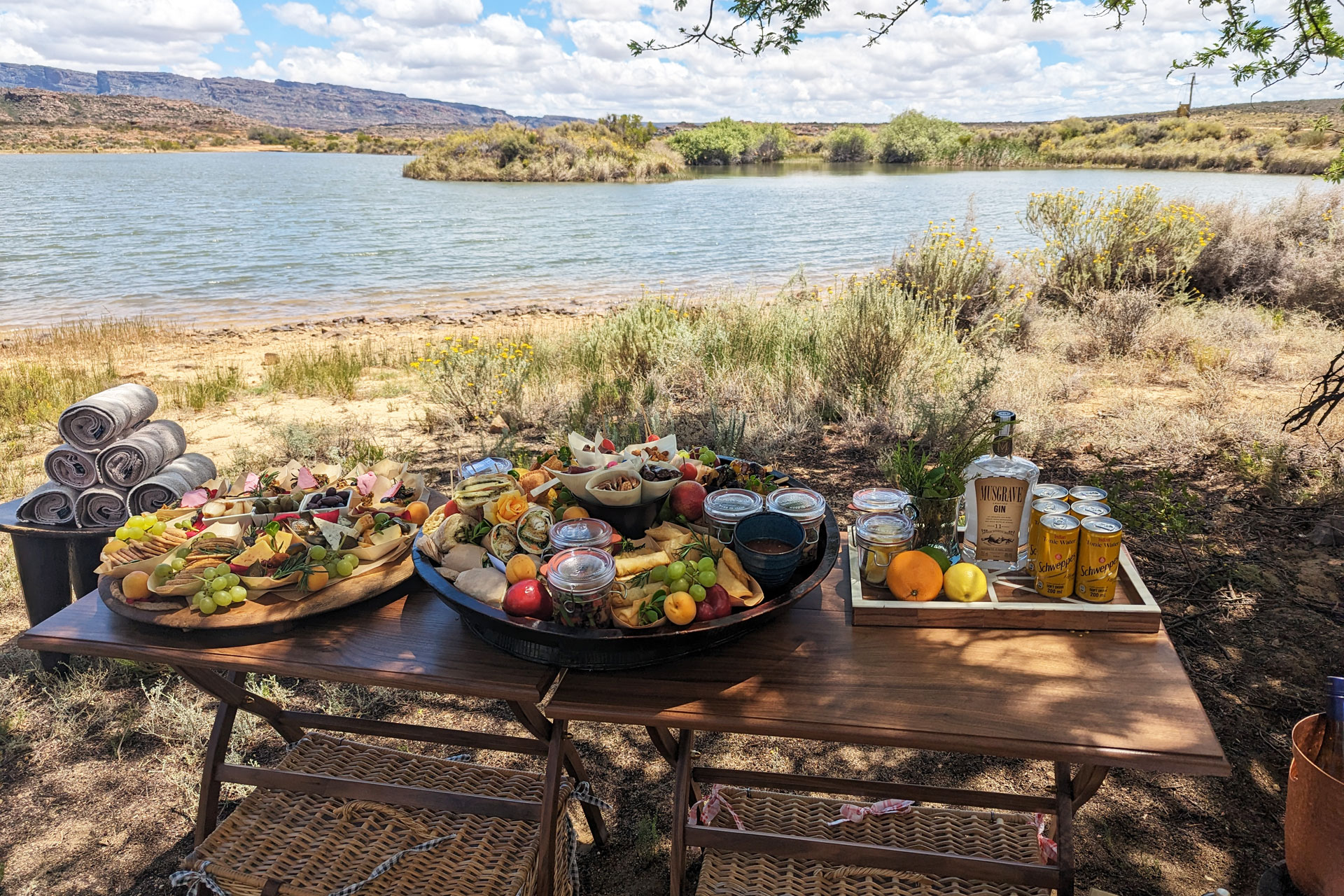 Picnic by the lake at Bushmans Kloof