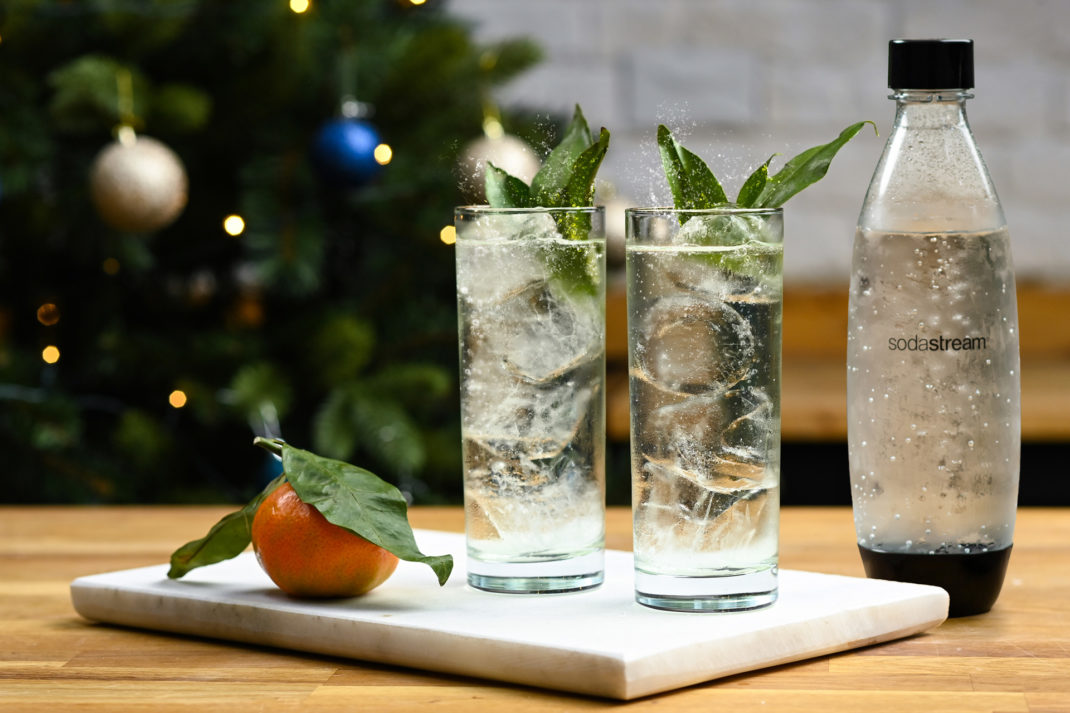 4 Low and No Alcohol Cocktail Recipes For Christmas