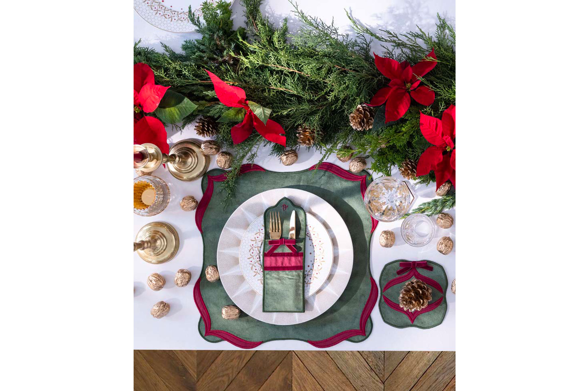 Truffle Bee's Christmas wreath collection