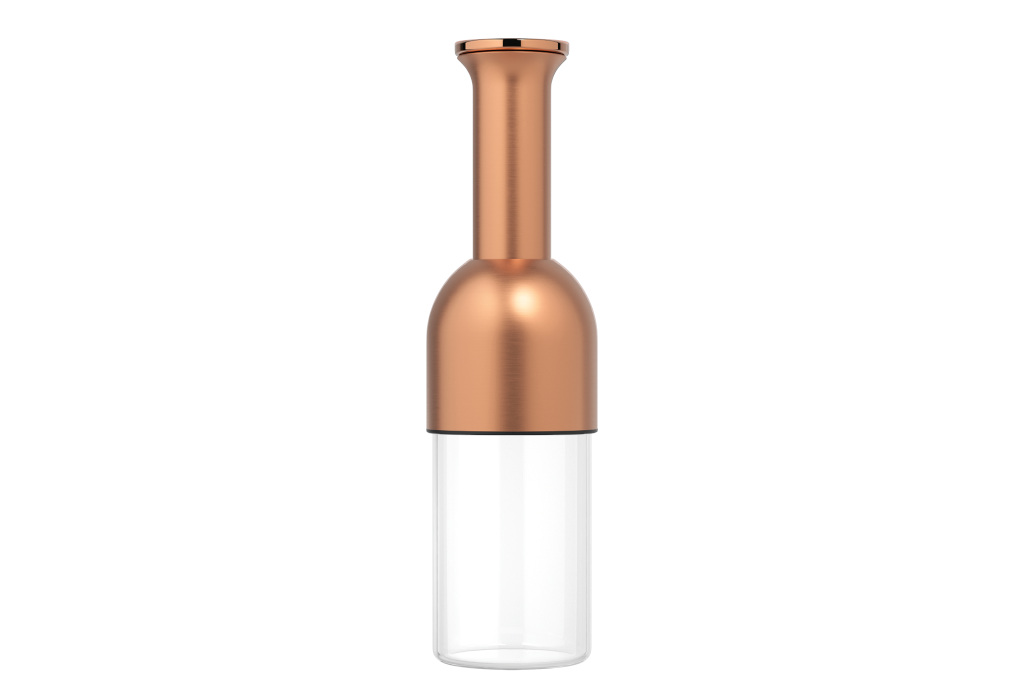 Glass decanter with copper top