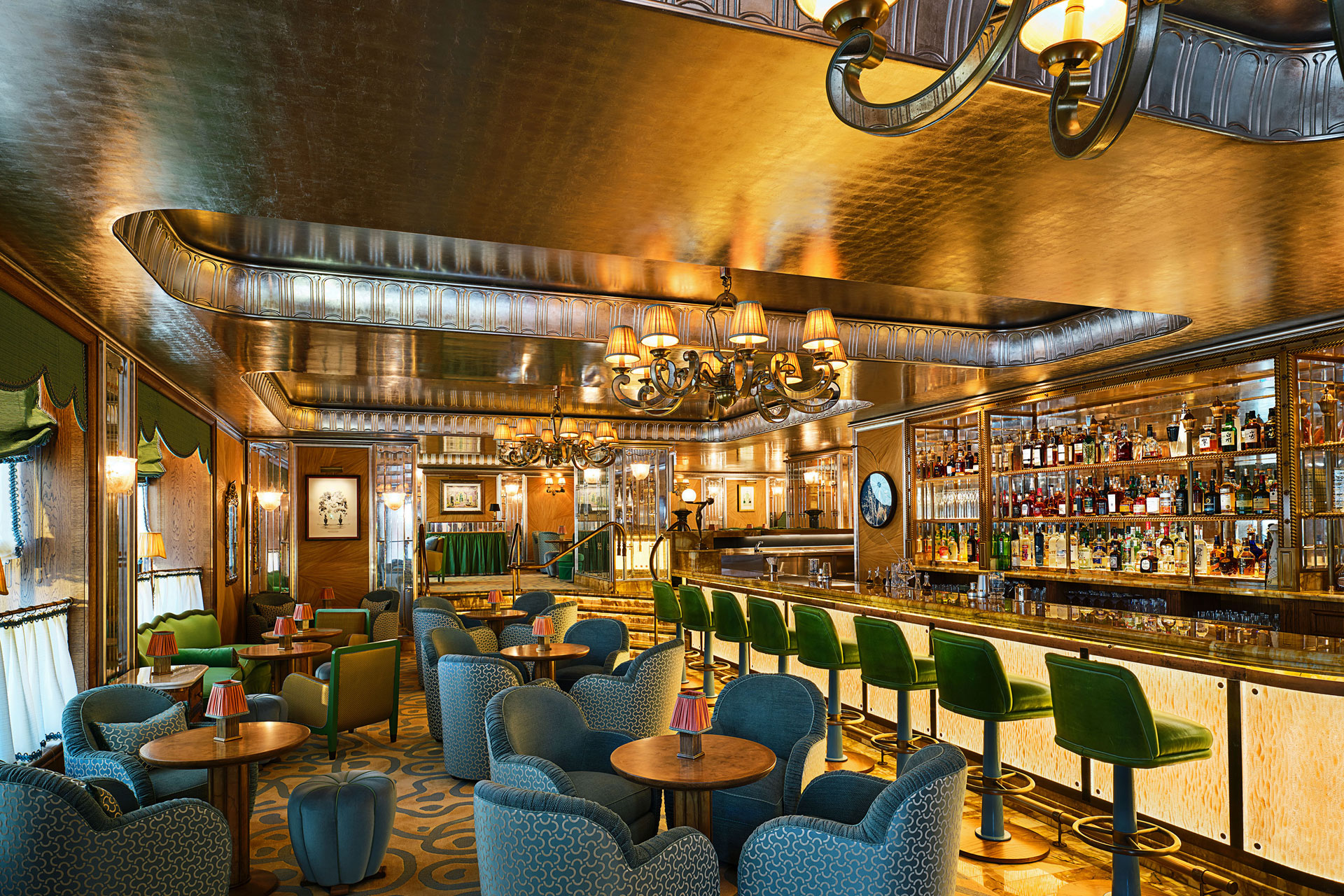 Vesper Bar