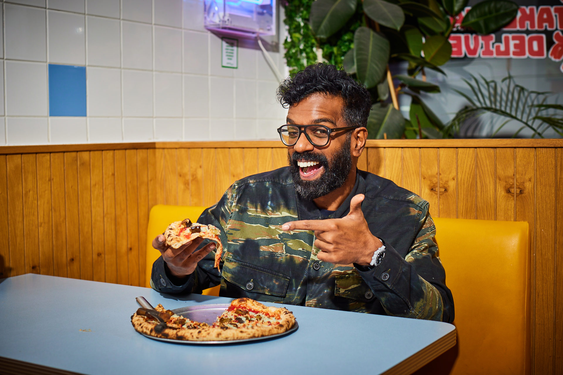 Romesh Ranganathan with Yard Sale pizza