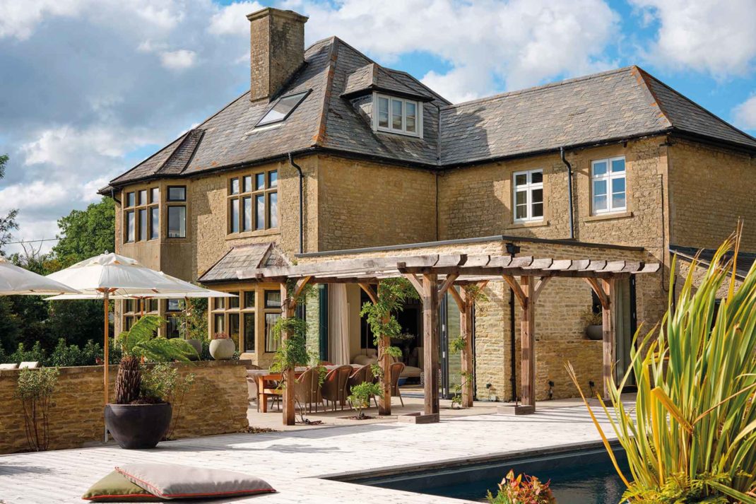 Lakes by YOO Is The Perfect Cotswolds Investment Property