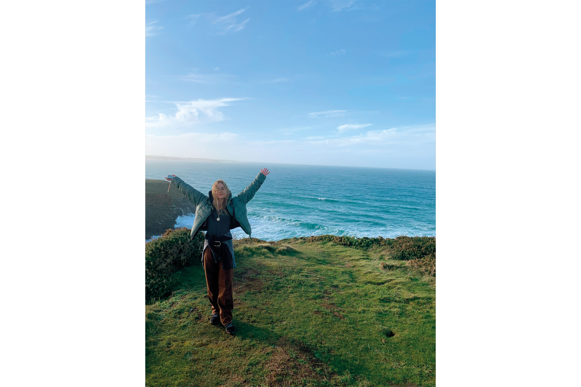 Amelia Windsor and the coast