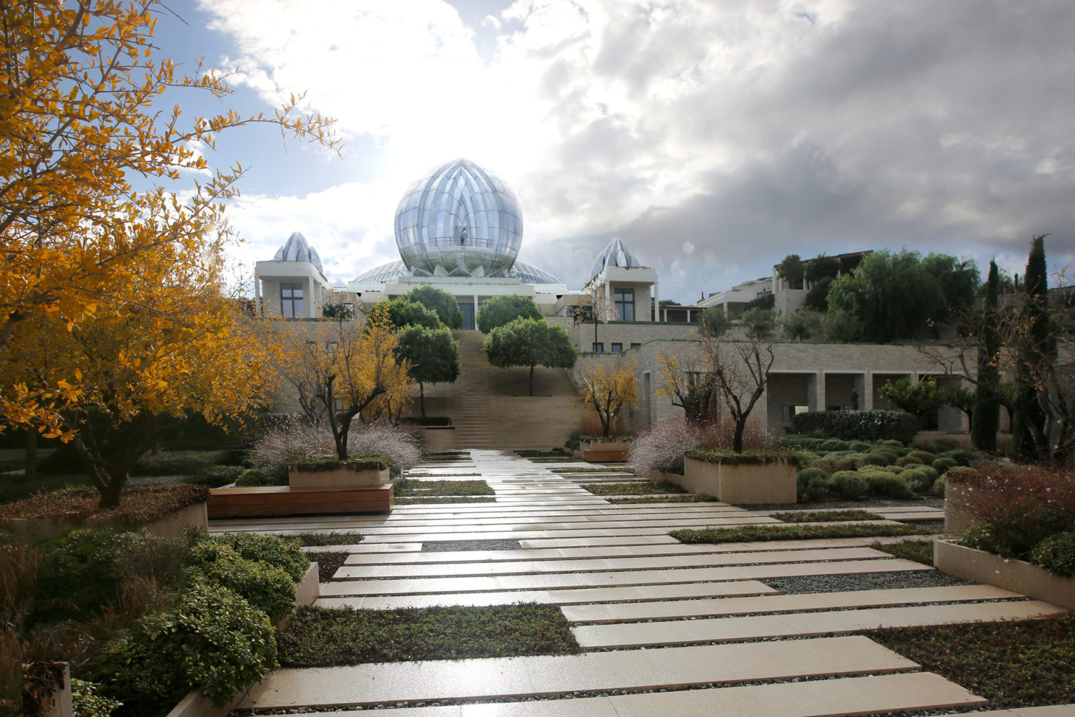 Where Was Glass Onion Filmed? (& Can You Visit?) Travel