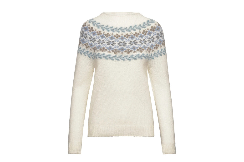 White and blue jumper