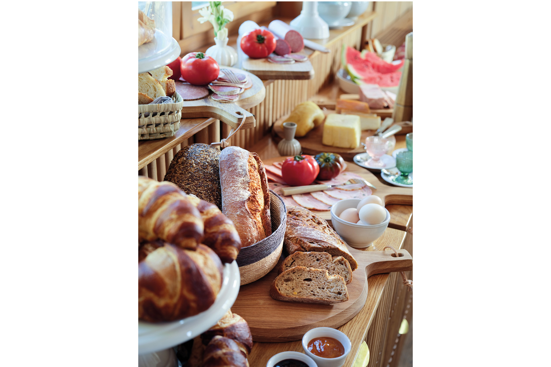 Breakfast in the Kitchen Barn