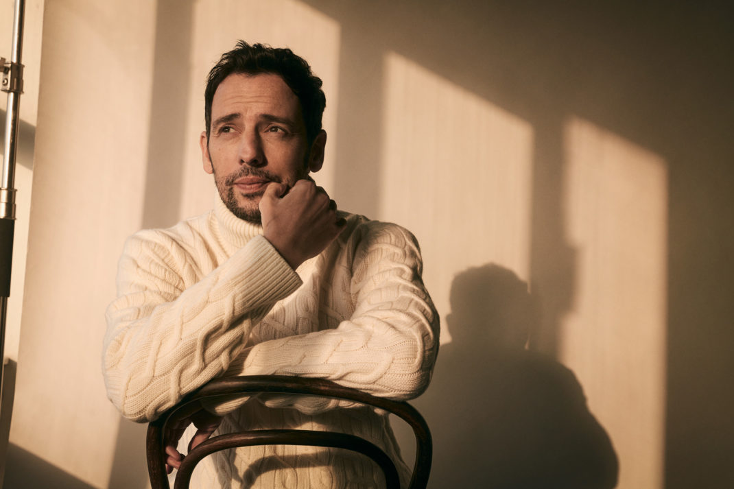 Interview With Ralf Little On The New Series Of Death in Paradise