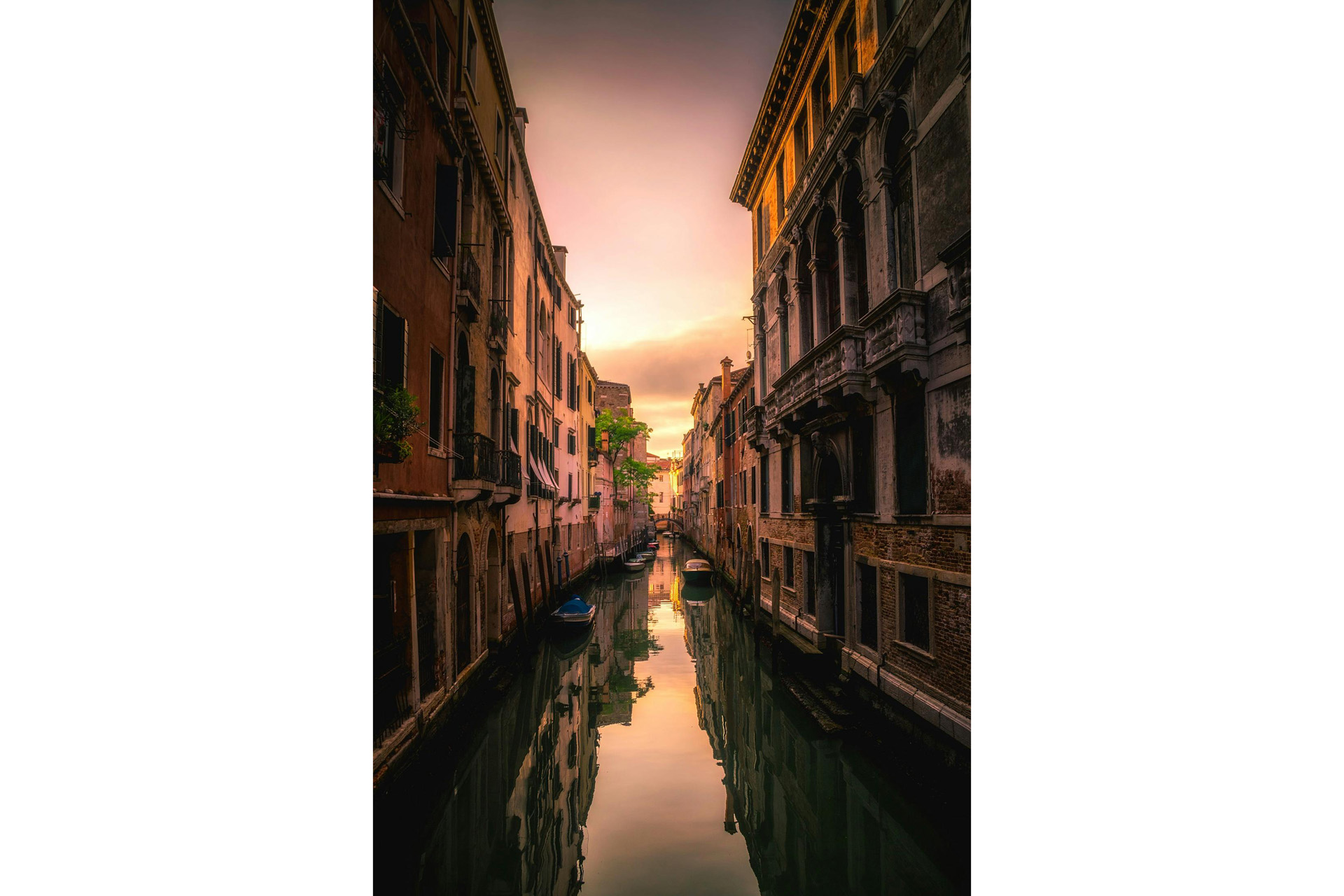 Travel to Venice in the off-season