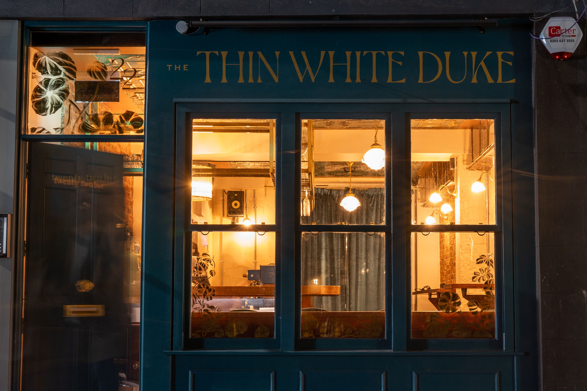 Review: The Thin White Duke, Soho Bar