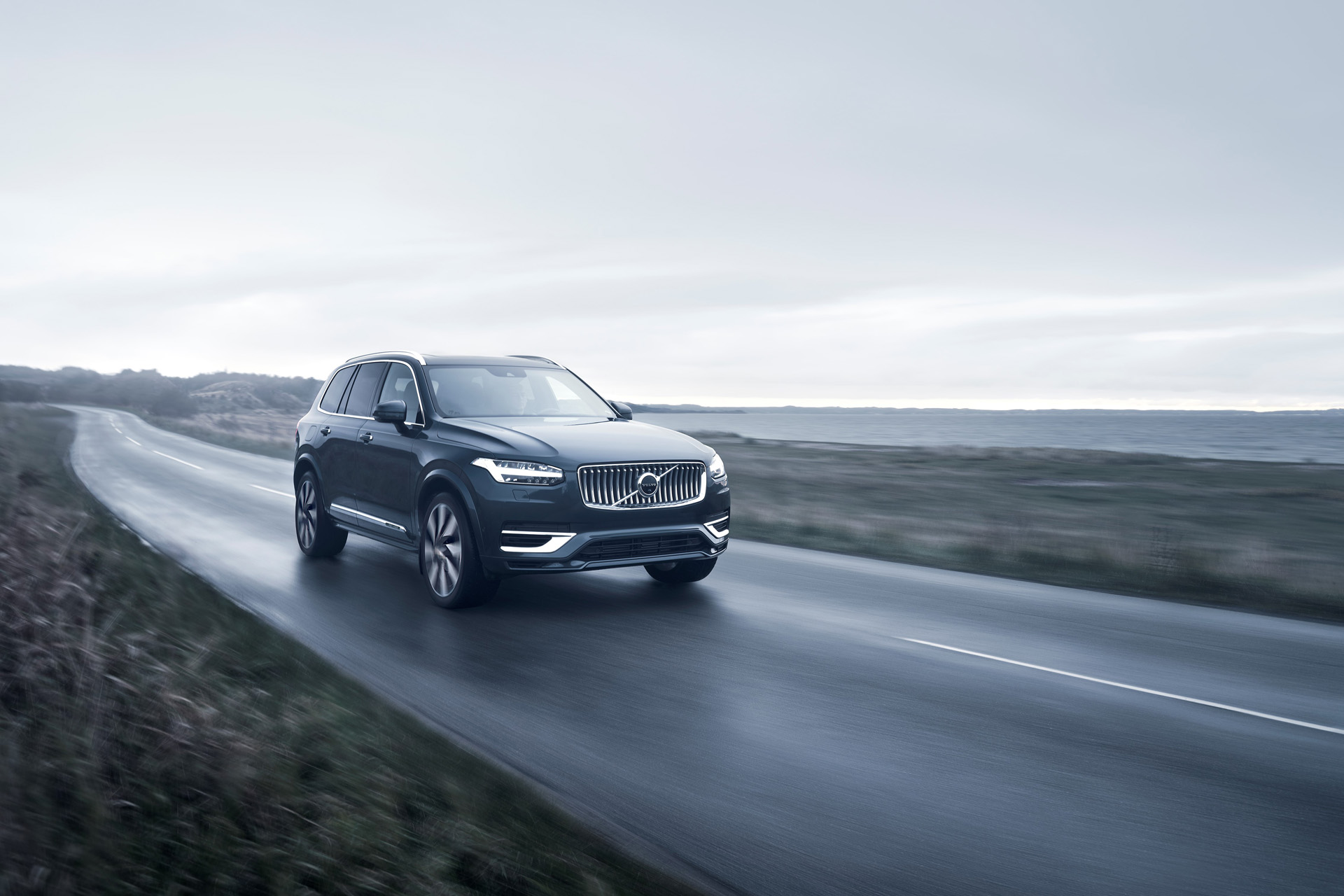 Volvo XC90 Recharge — The Green Lane