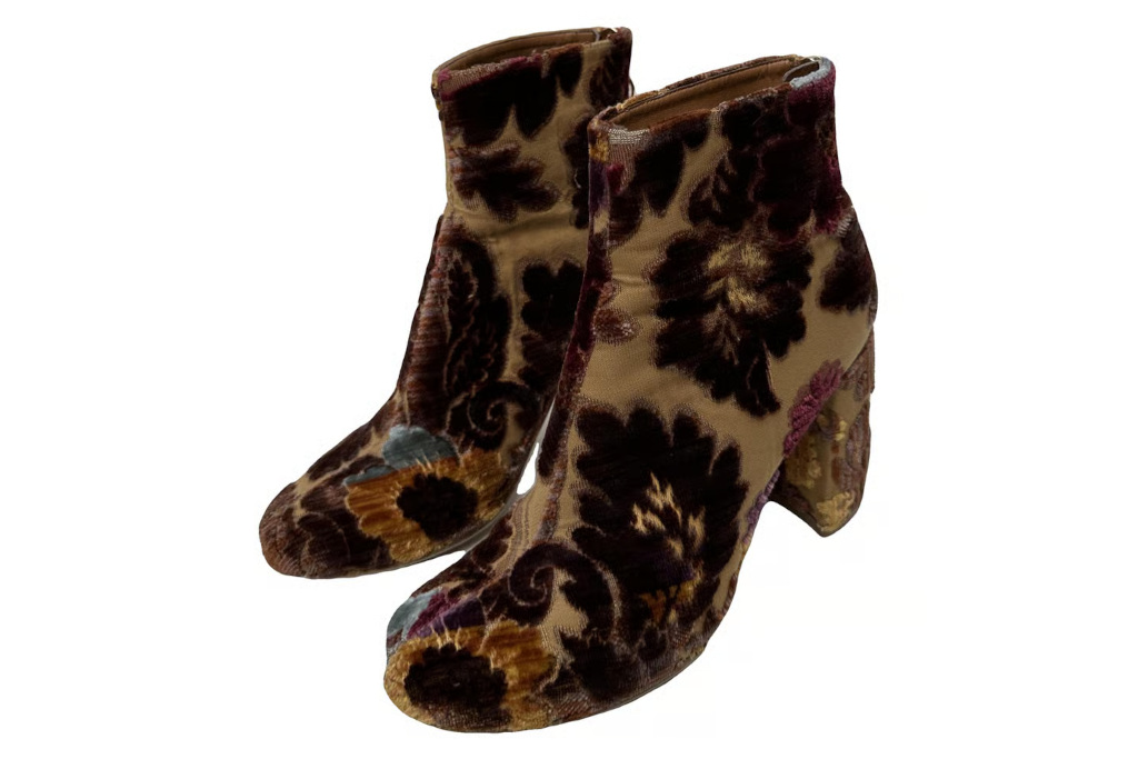 Floral boots