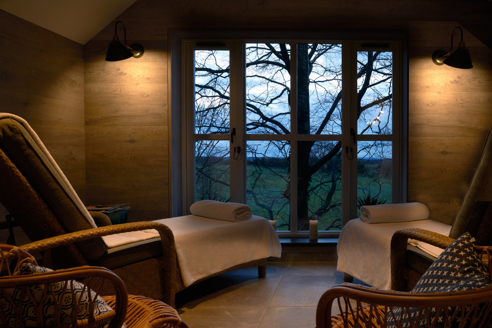 Treatment beds in the spa