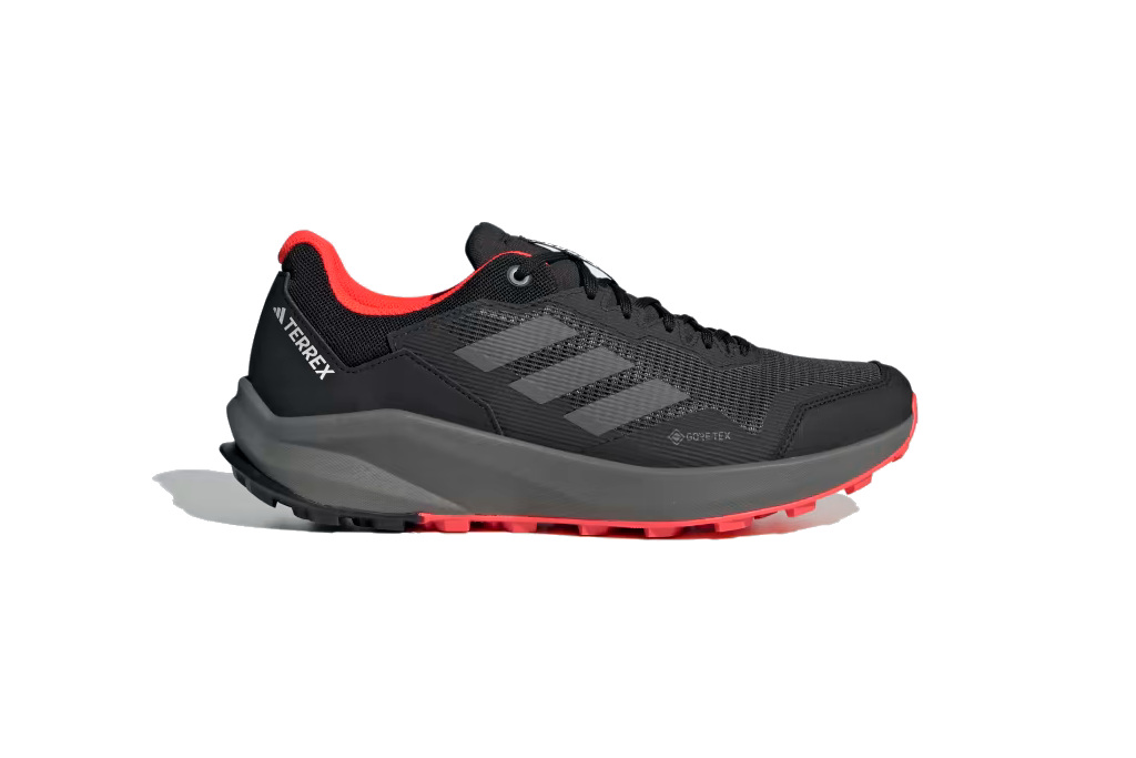 Black trainer