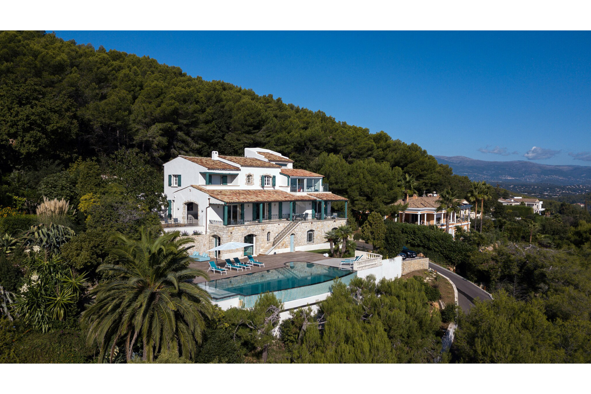 A house surrounded by trees in Cannes, France