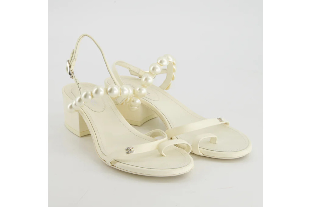 Cream and pearl wedding sandals