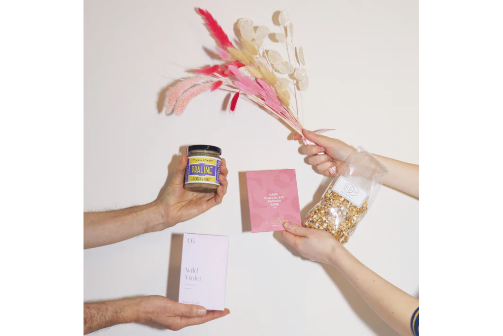 Hands holding gifts