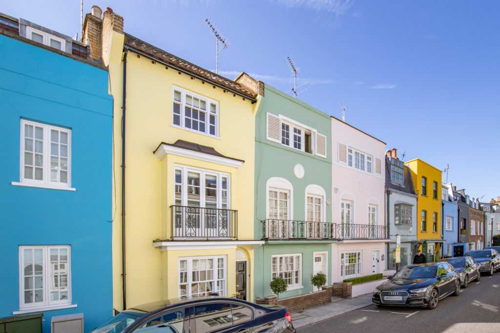Pastel Chelsea town house.