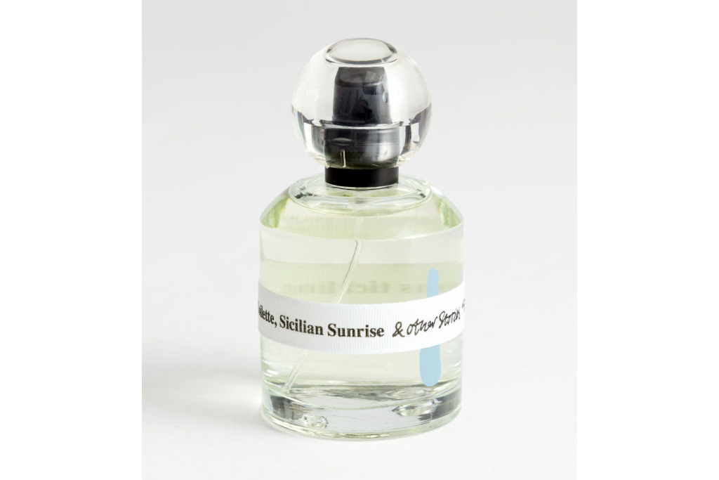 Clear bottle with black spray top