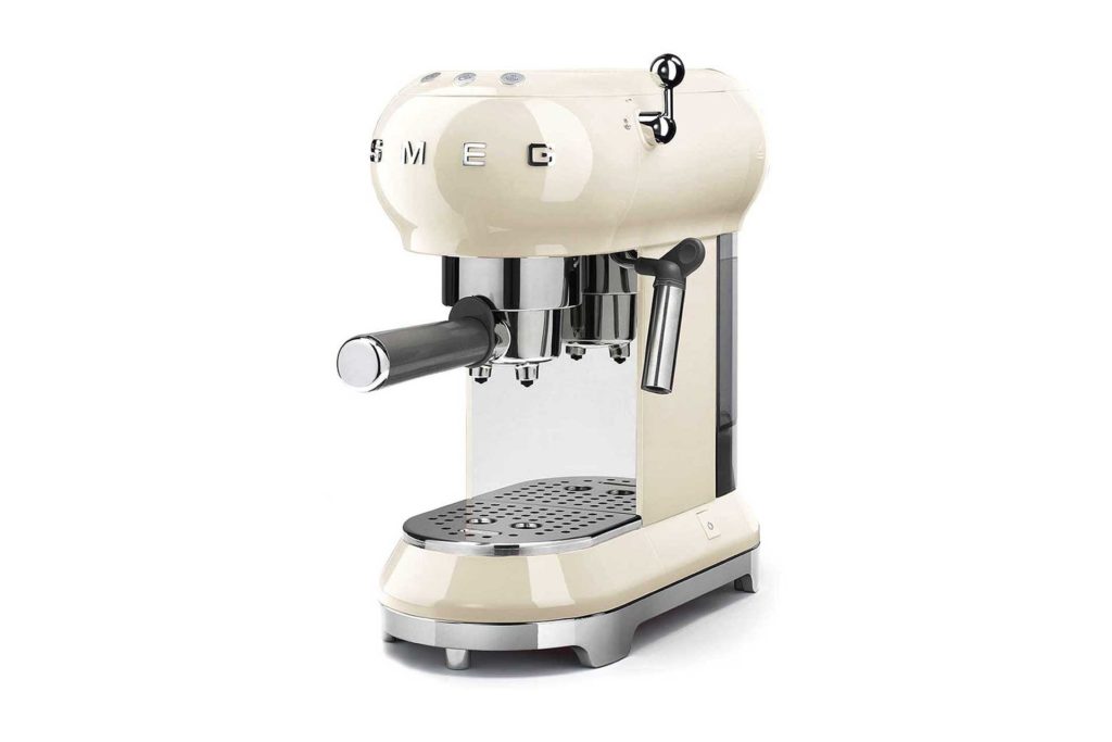Smeg Espresso Machine in Cream