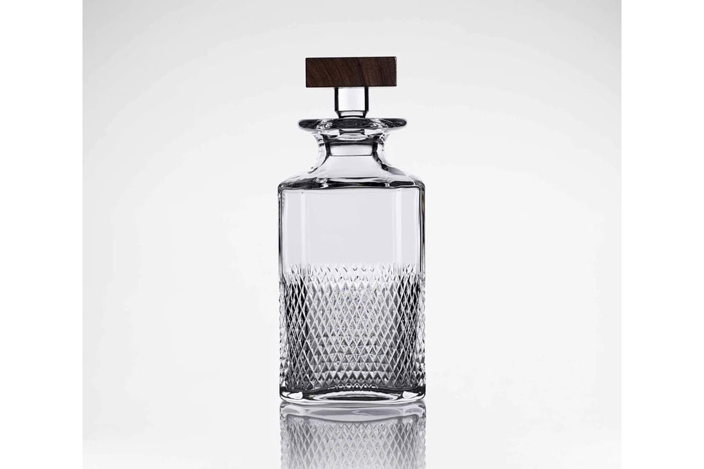 Glass decanter