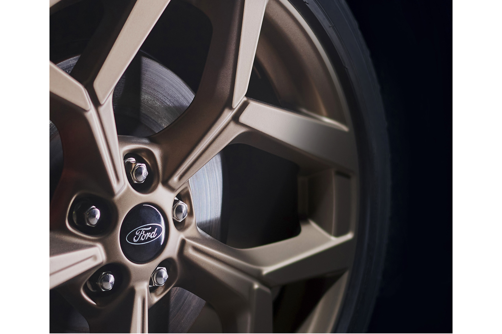 The Puma's wheel close up