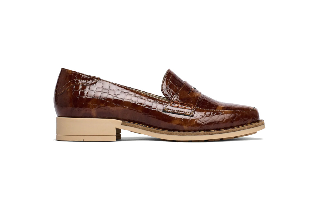 Brown croc shoe