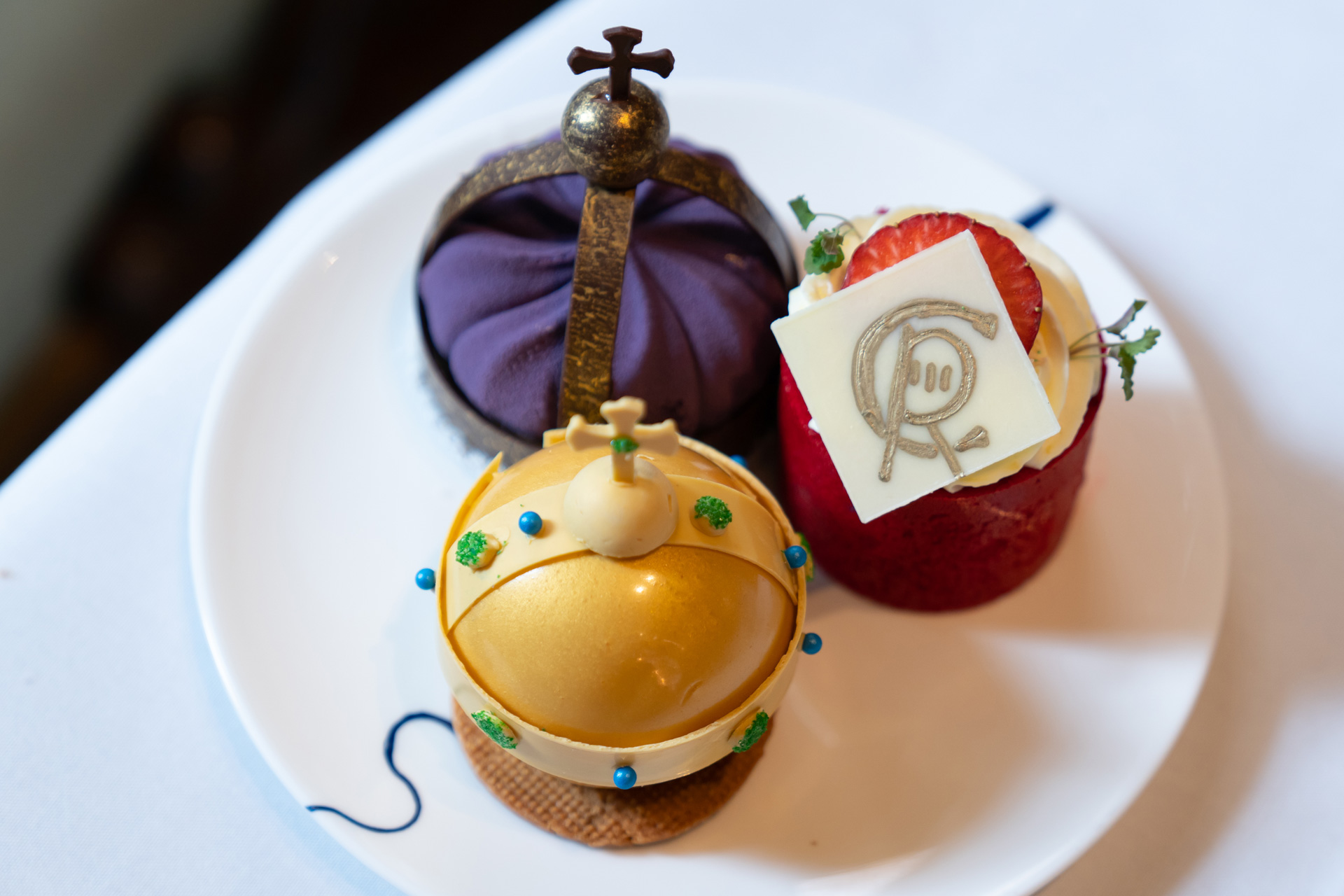 Cakes from the coronation afternoon tea at Great Scotland Yard Hotel
