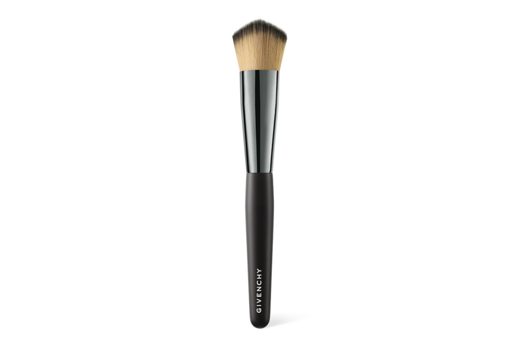 Foundation brush