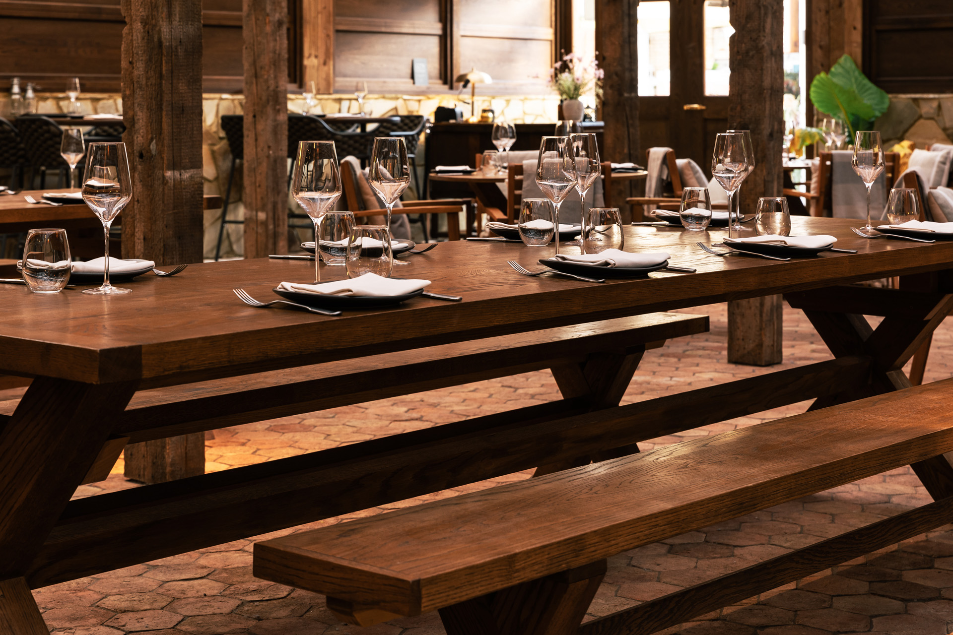 Tables inside In Horto