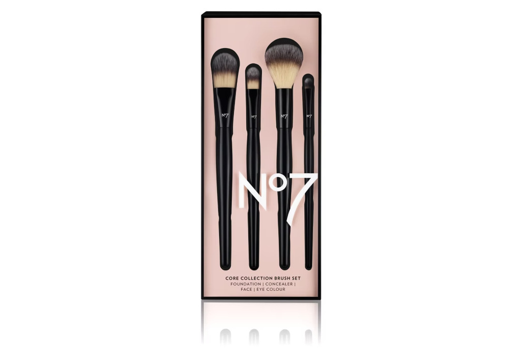Brush set in box