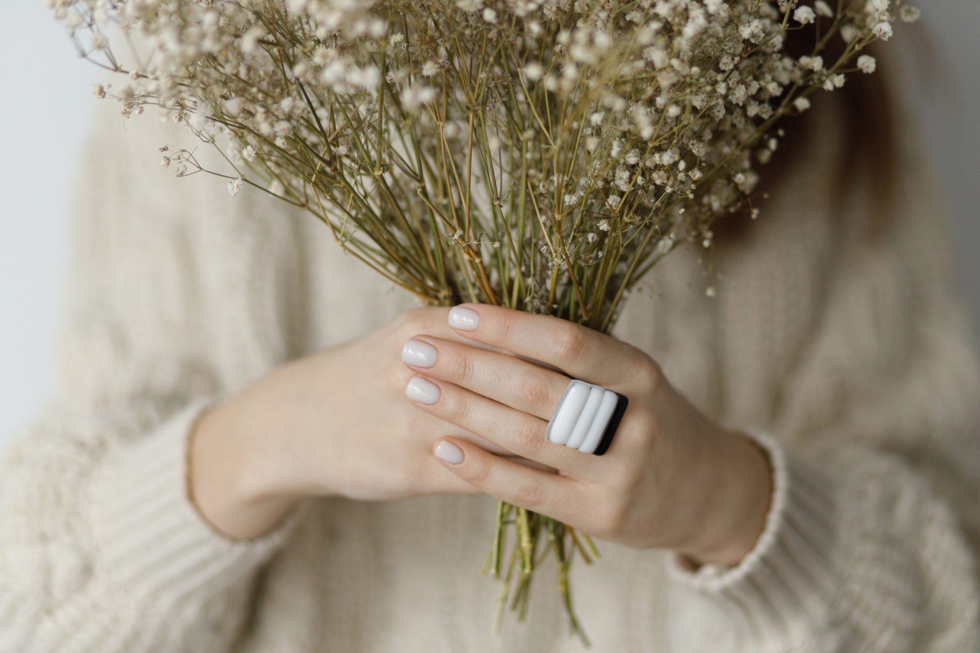 10 Neutral Nail Designs For Every Season & Occasion