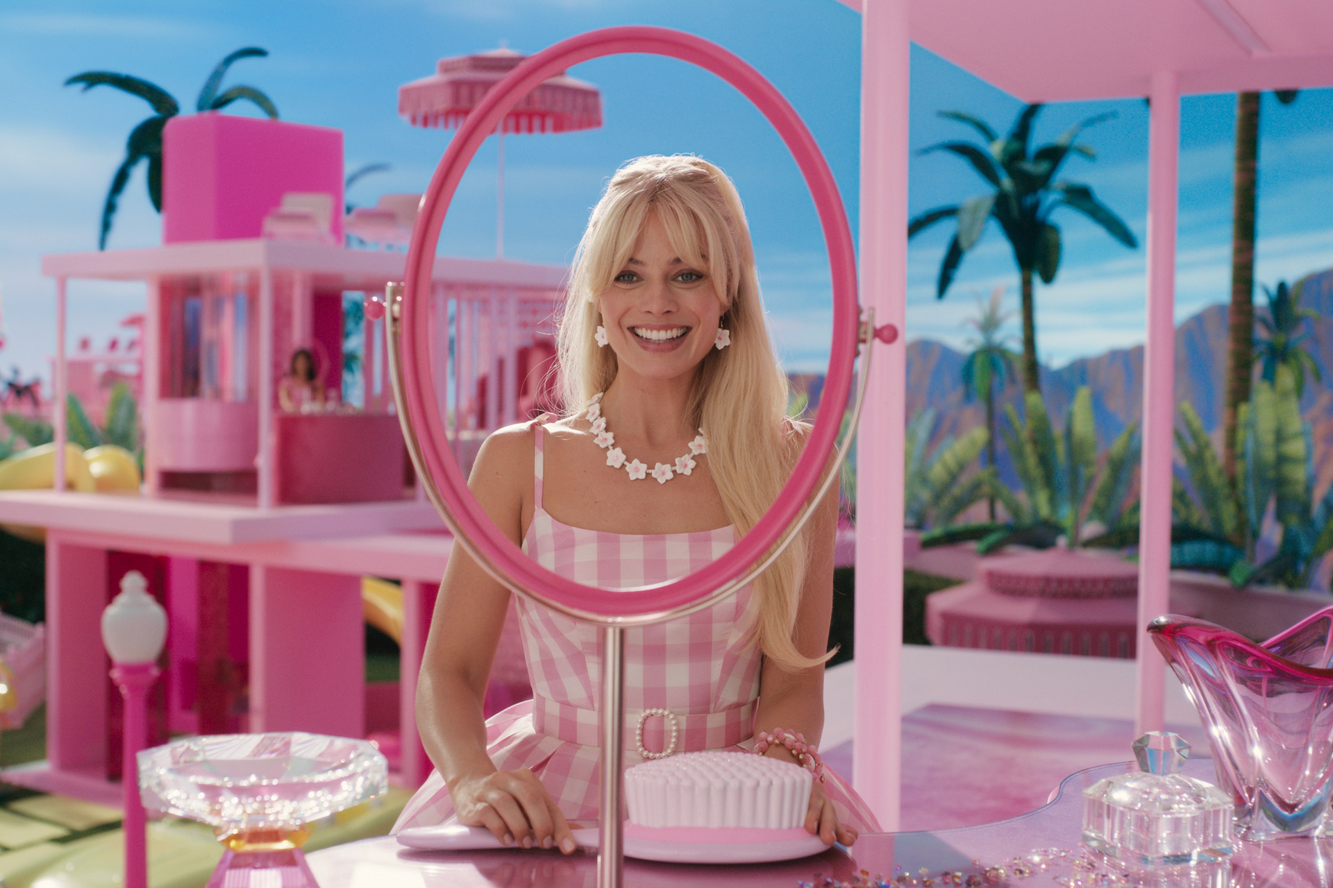 MARGOT ROBBIE as Barbie in Warner Bros. Pictures’ “BARBIE"