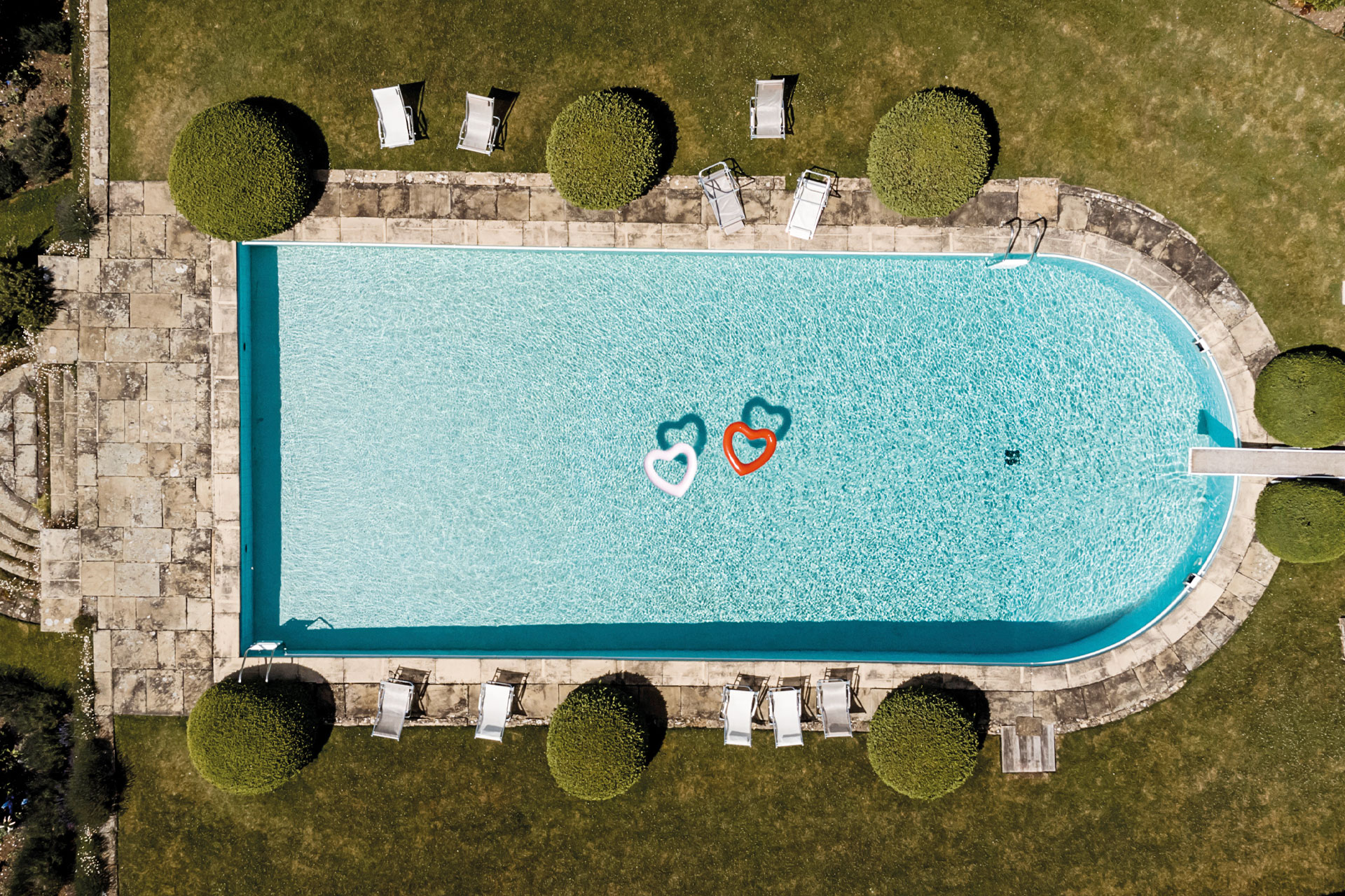 Cornwell Manor pool
