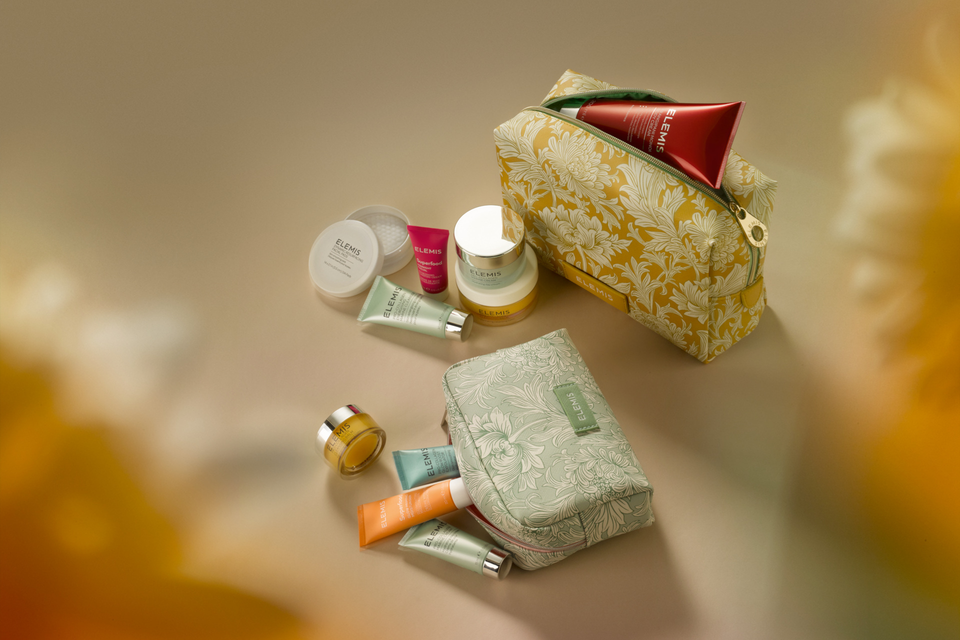 Patterned washbags with ELEMIS products inside