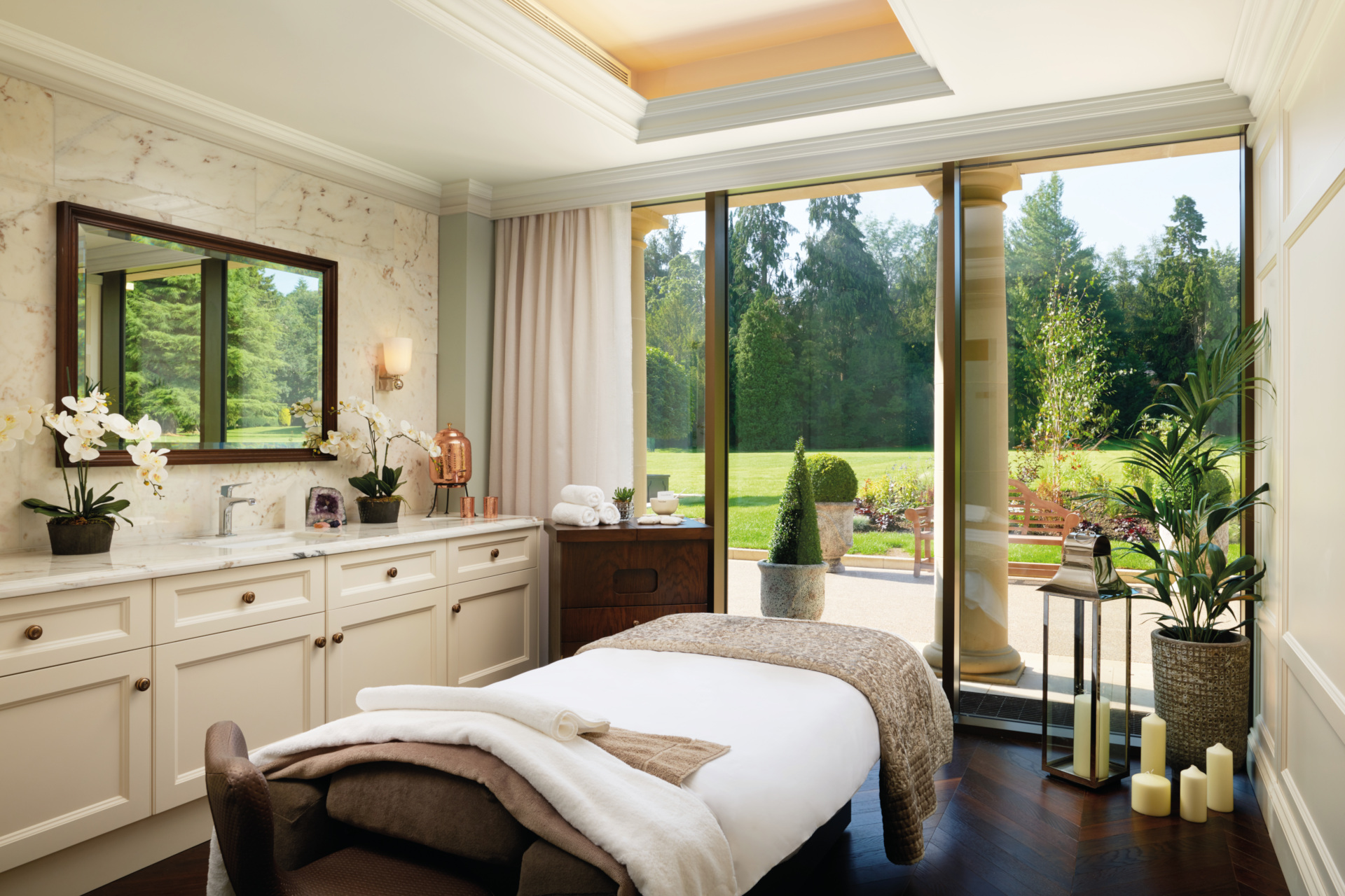 Spa bed with window looking out to garden