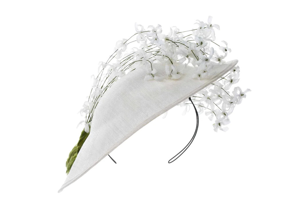 Hat with flowers