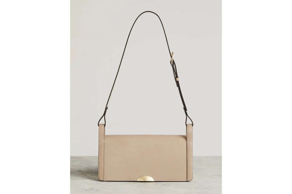 Beige shoulder bag