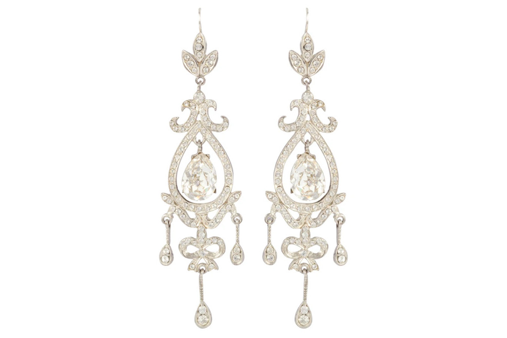 Chandelier earrings