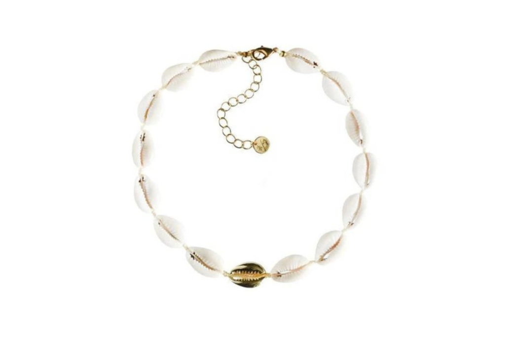 Shell necklace