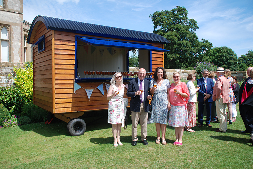 Clayesmore School Unveils Student Self-Build