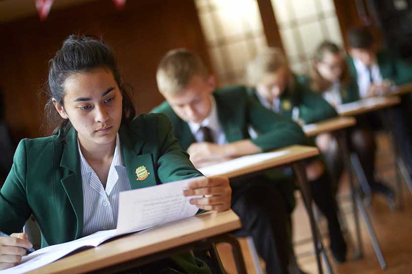 Farringtons School