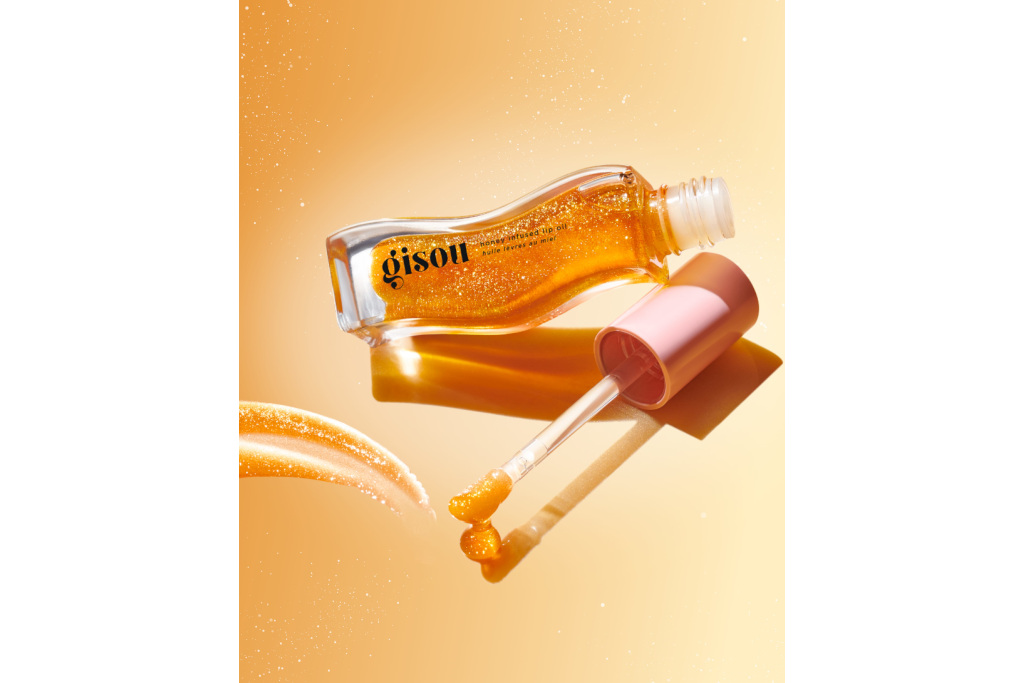 Honey-coloured lip oil