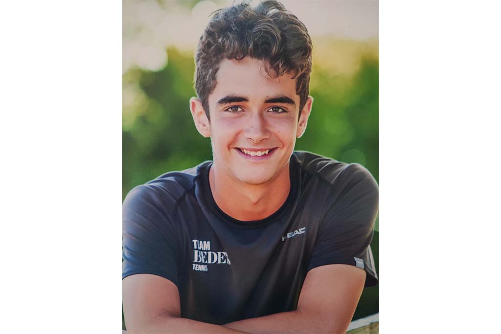 Bede’s Pupil Qualifies for U18 Tennis County Cup