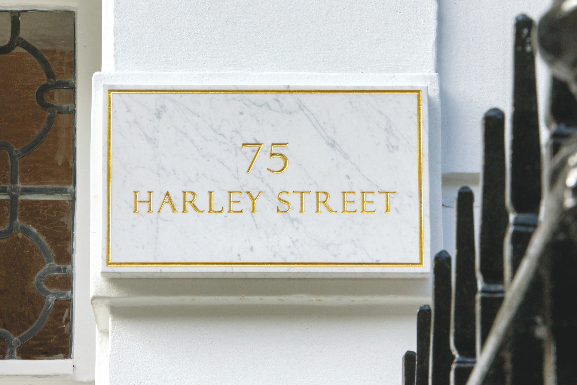 Private Dermatologist Dr Ariel Haus London