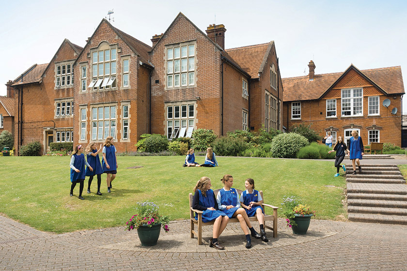Godolphin School graduate