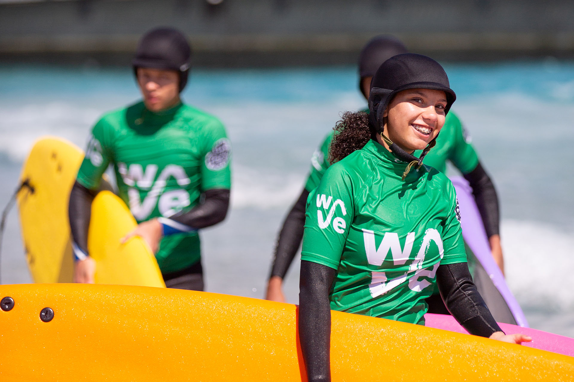 Teen Review: The Wave