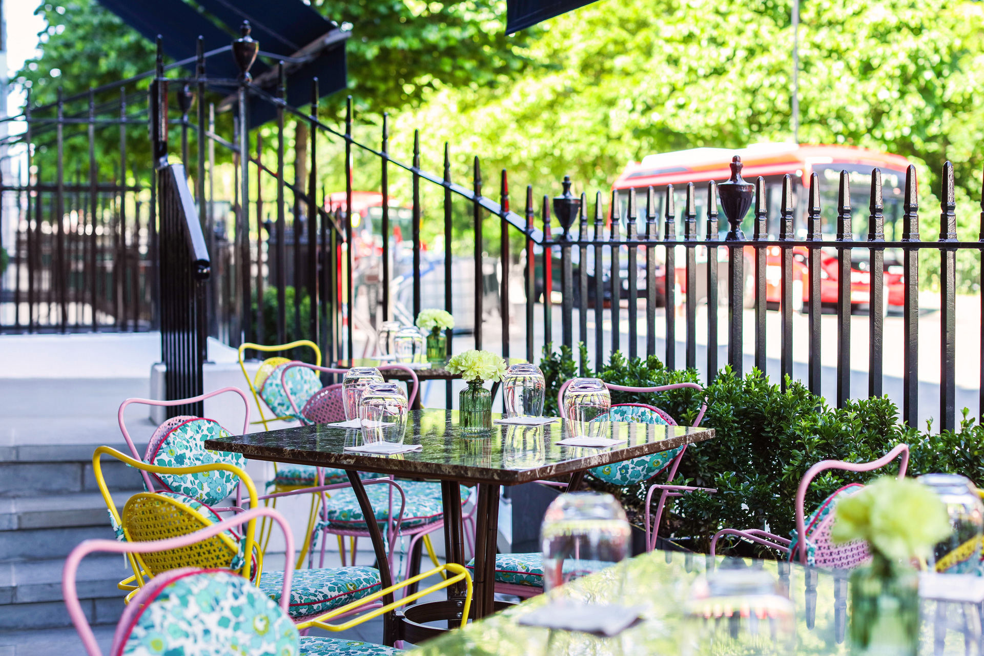 Al Fresco Dining: London's Best Restaurants with Gardens