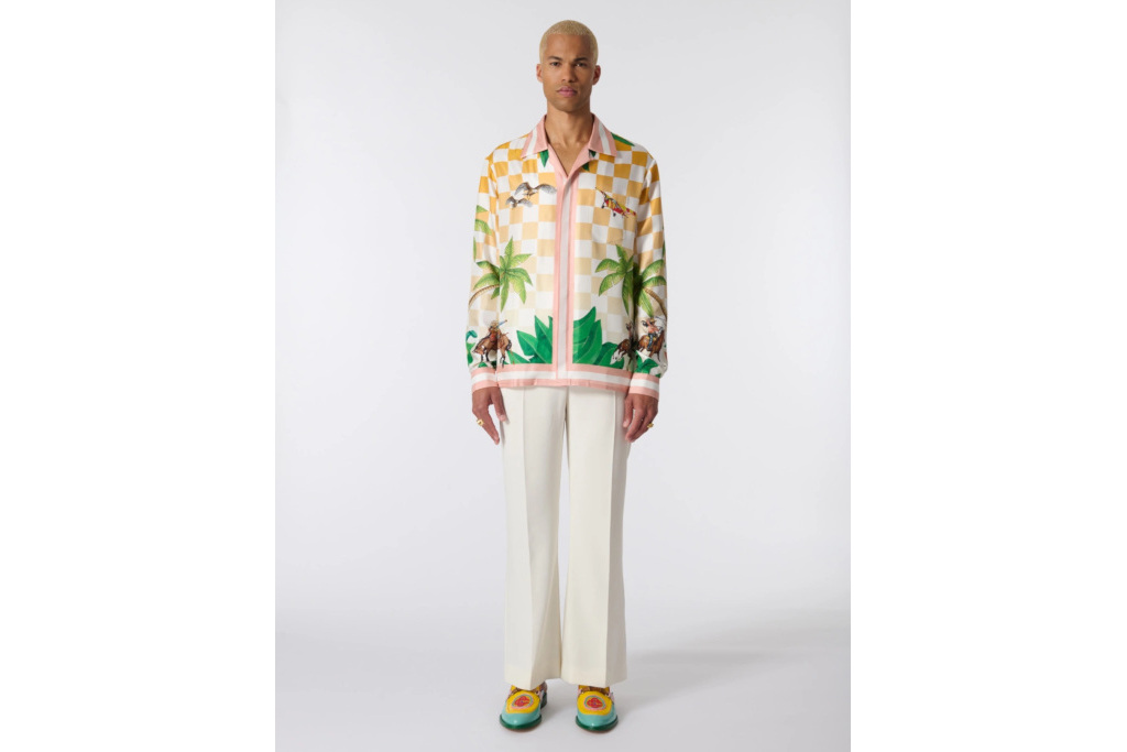 Man in multicoloured silk shirt