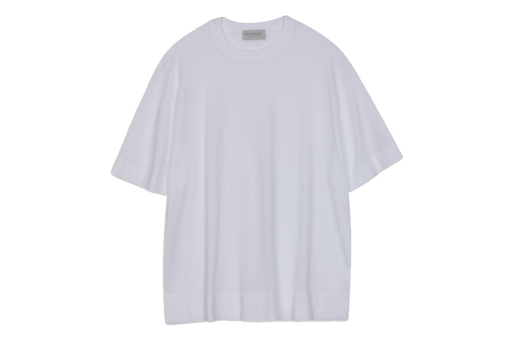 Whit t-shirt